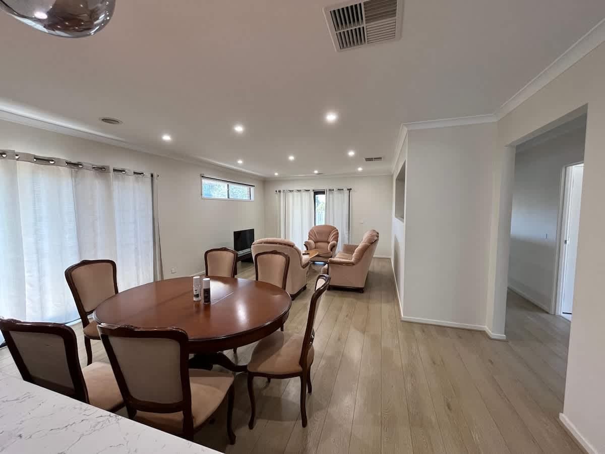 Furnished 4 Bedroom House in Burnside