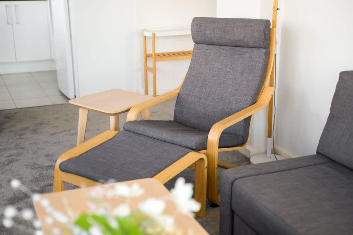 Furnished 1 Bedroom Apartment in St Kilda