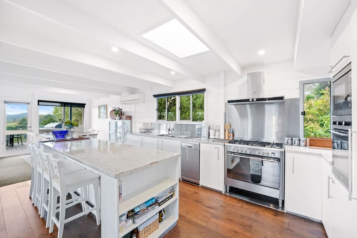 Furnished 4 Bedroom House in Dromana