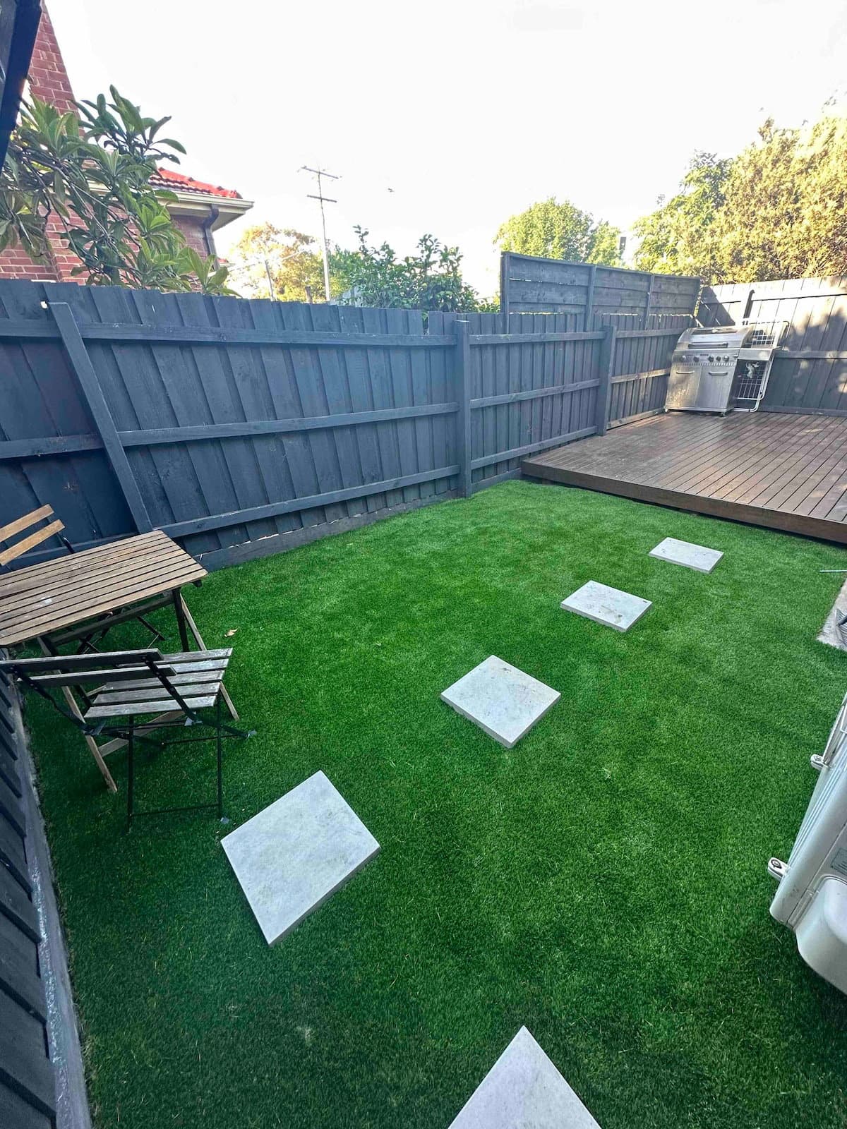 Furnished 2 Bedroom House in Oak Park