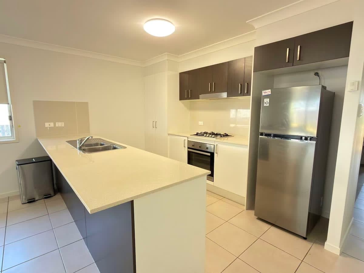 Furnished 4 Bedroom House in Andergrove