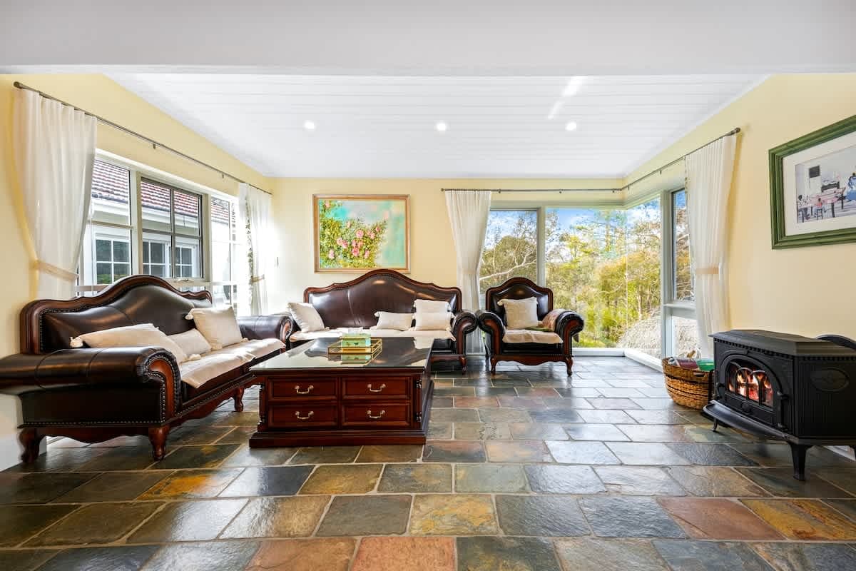 Furnished 5 Bedroom House in North Warrandyte