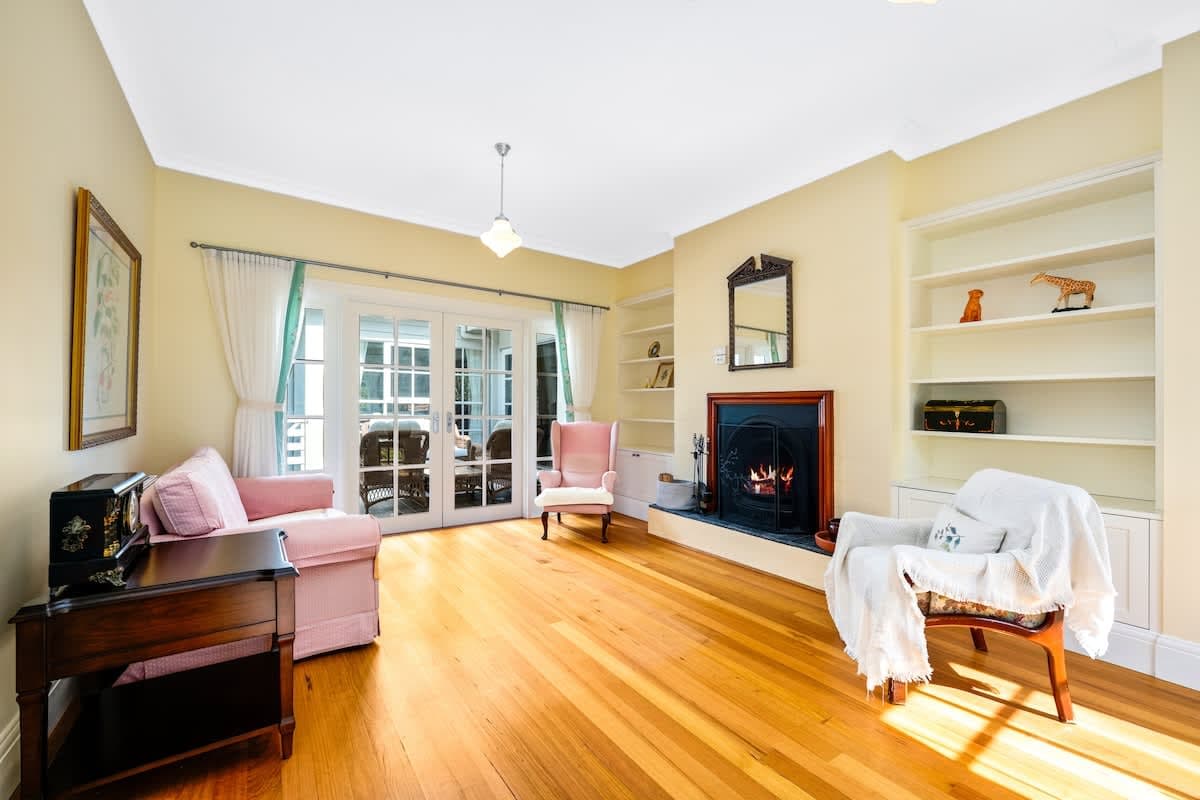 Furnished 5 Bedroom House in North Warrandyte