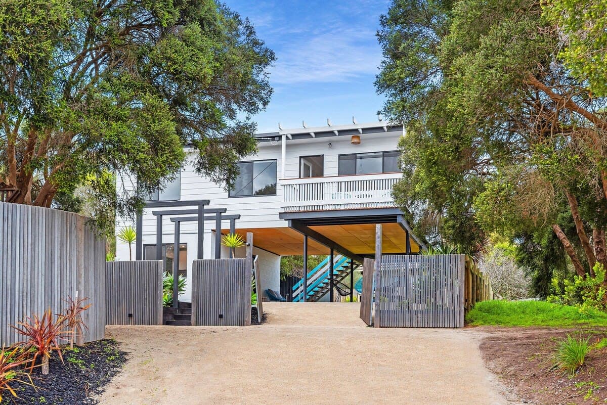 Furnished 4 Bedroom House in Rye