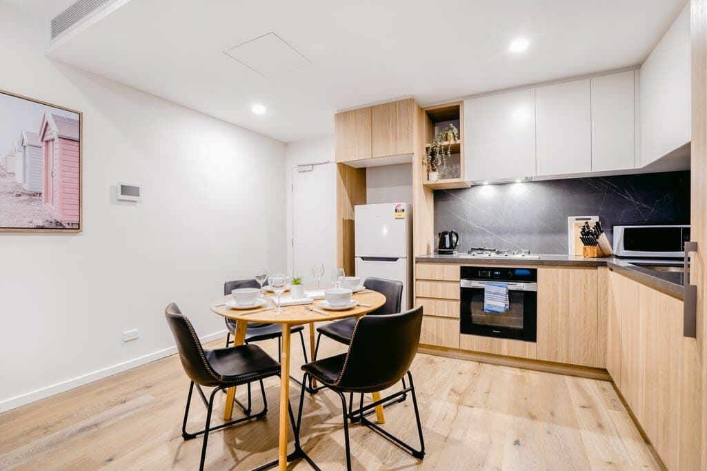 Furnished 2 Bedroom Apartment in Moonee Ponds