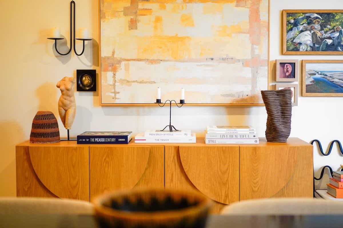 Furnished 1 Bedroom Apartment in North Melbourne
