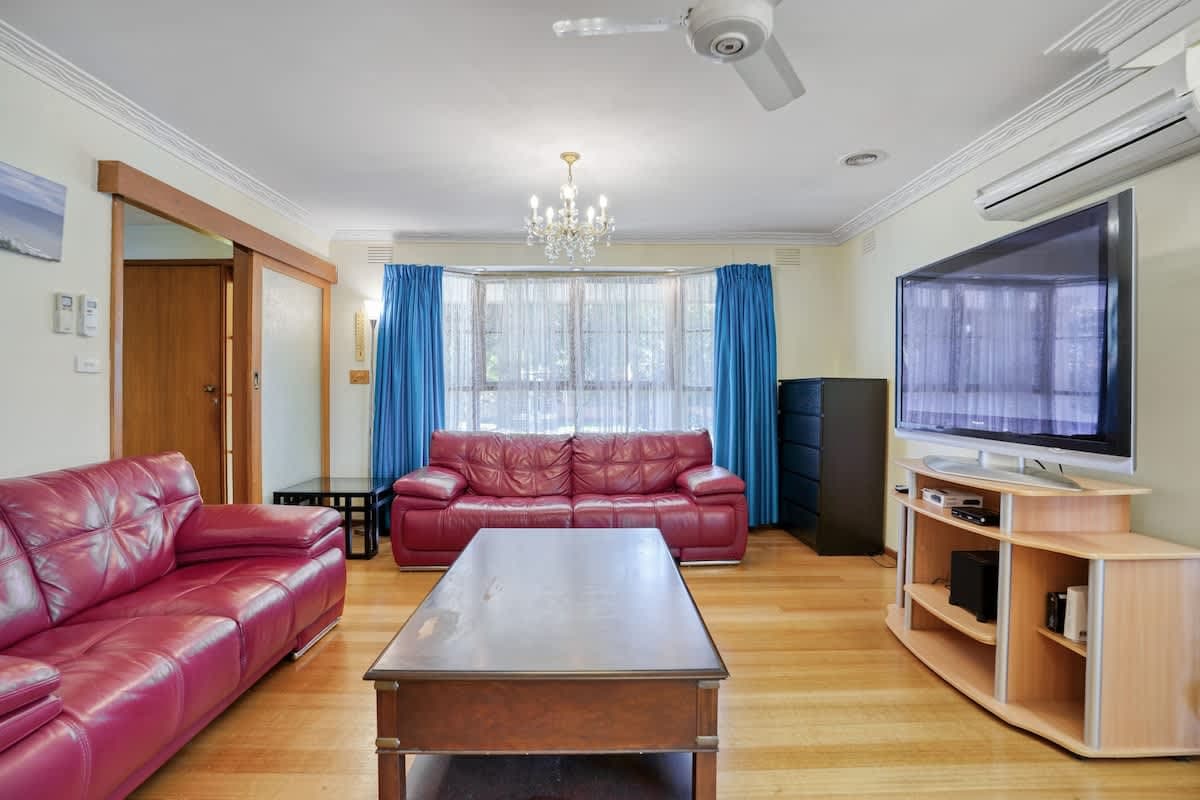 Furnished 2 Bedroom House in Oakleigh South