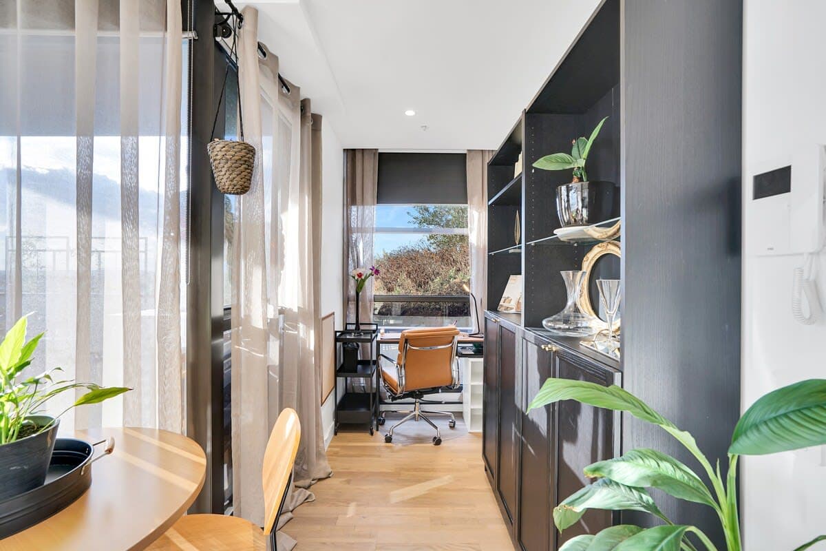 Furnished 1 Bedroom Apartment in Brunswick