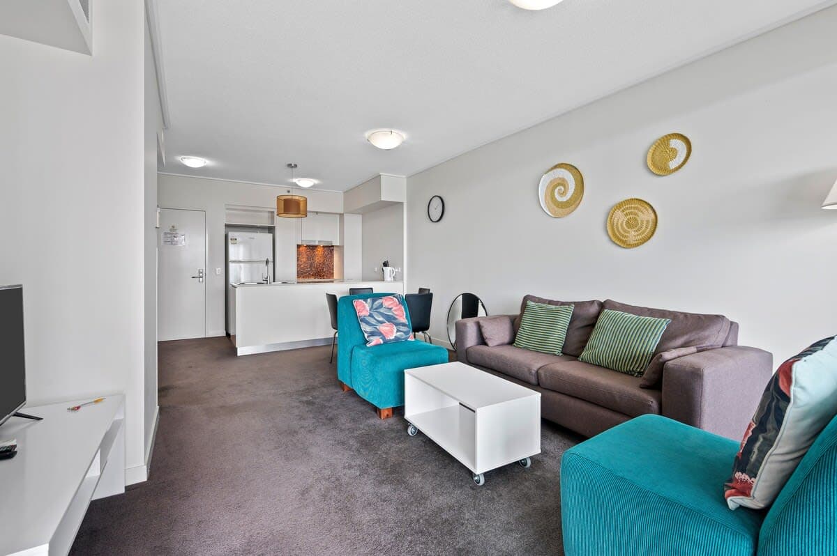 Furnished 2 Bedroom Apartment in Brisbane City
