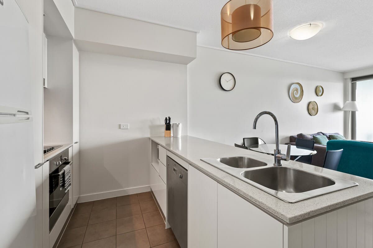 Furnished 2 Bedroom Apartment in Brisbane City
