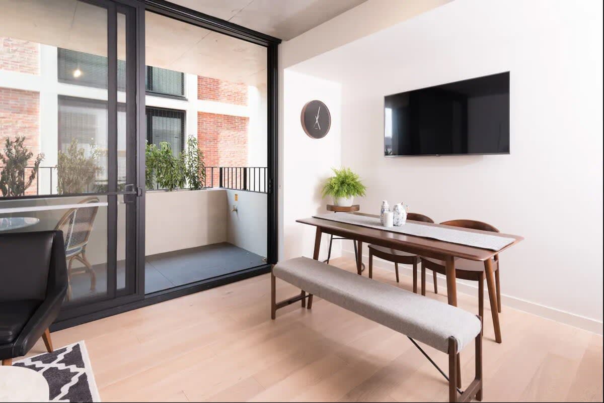 Furnished 2 Bedroom Apartment in Fitzroy