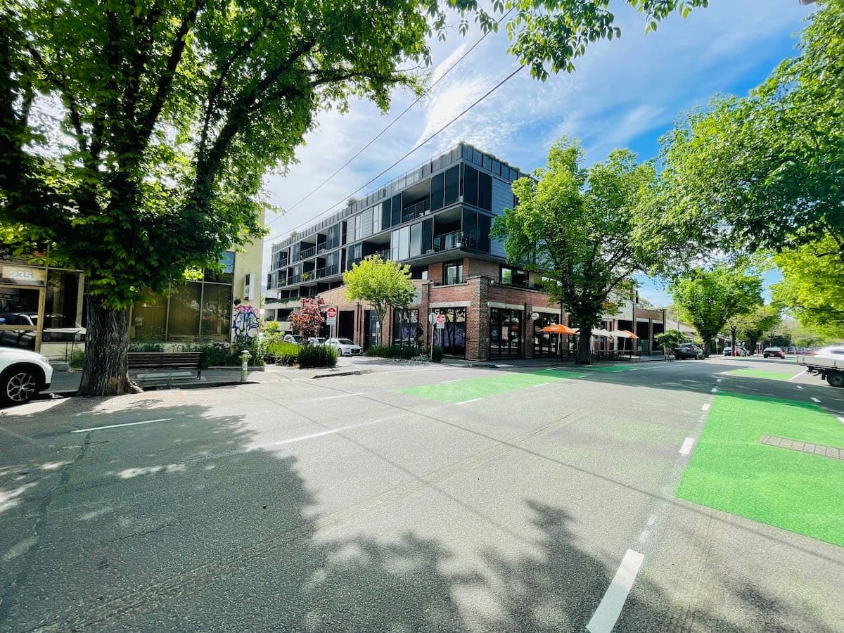 Furnished 2 Bedroom Apartment in Fitzroy