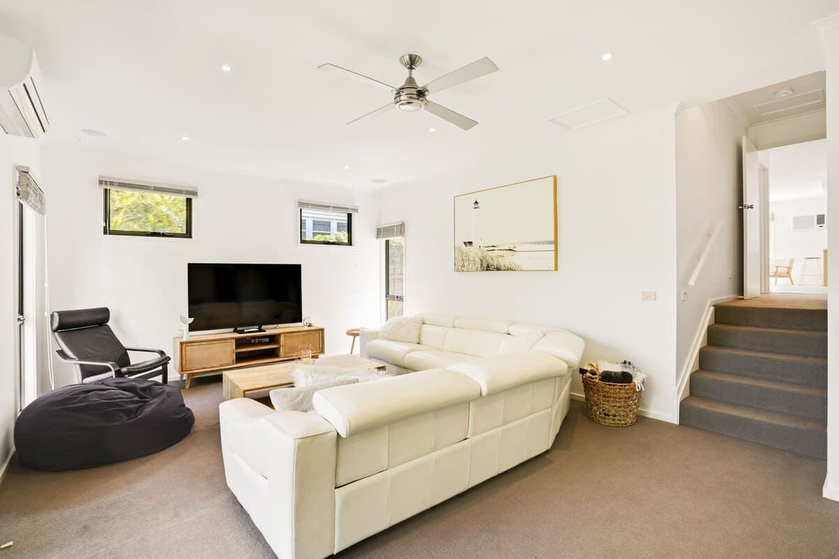 Furnished 2 Bedroom House in Rosebud