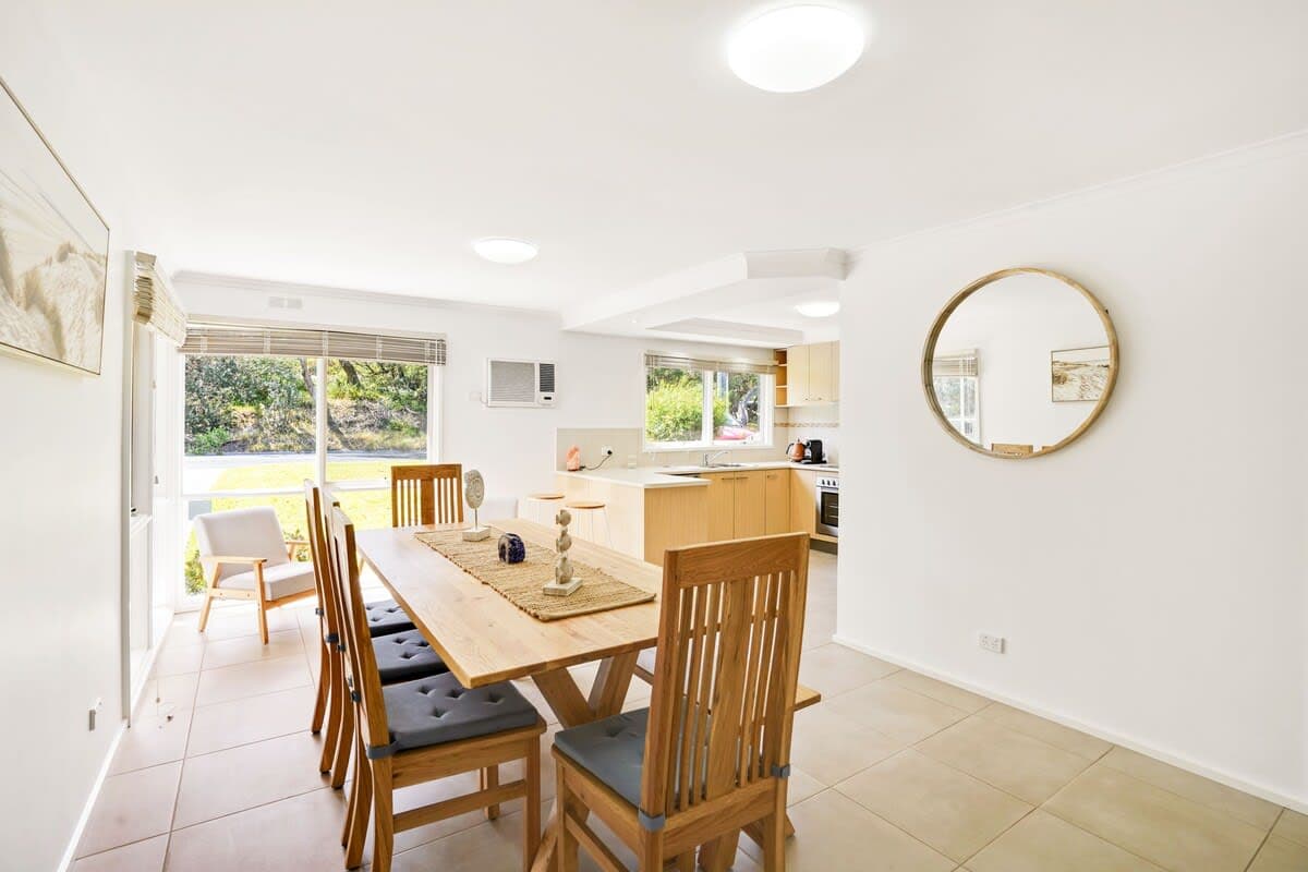 Furnished 2 Bedroom House in Rosebud