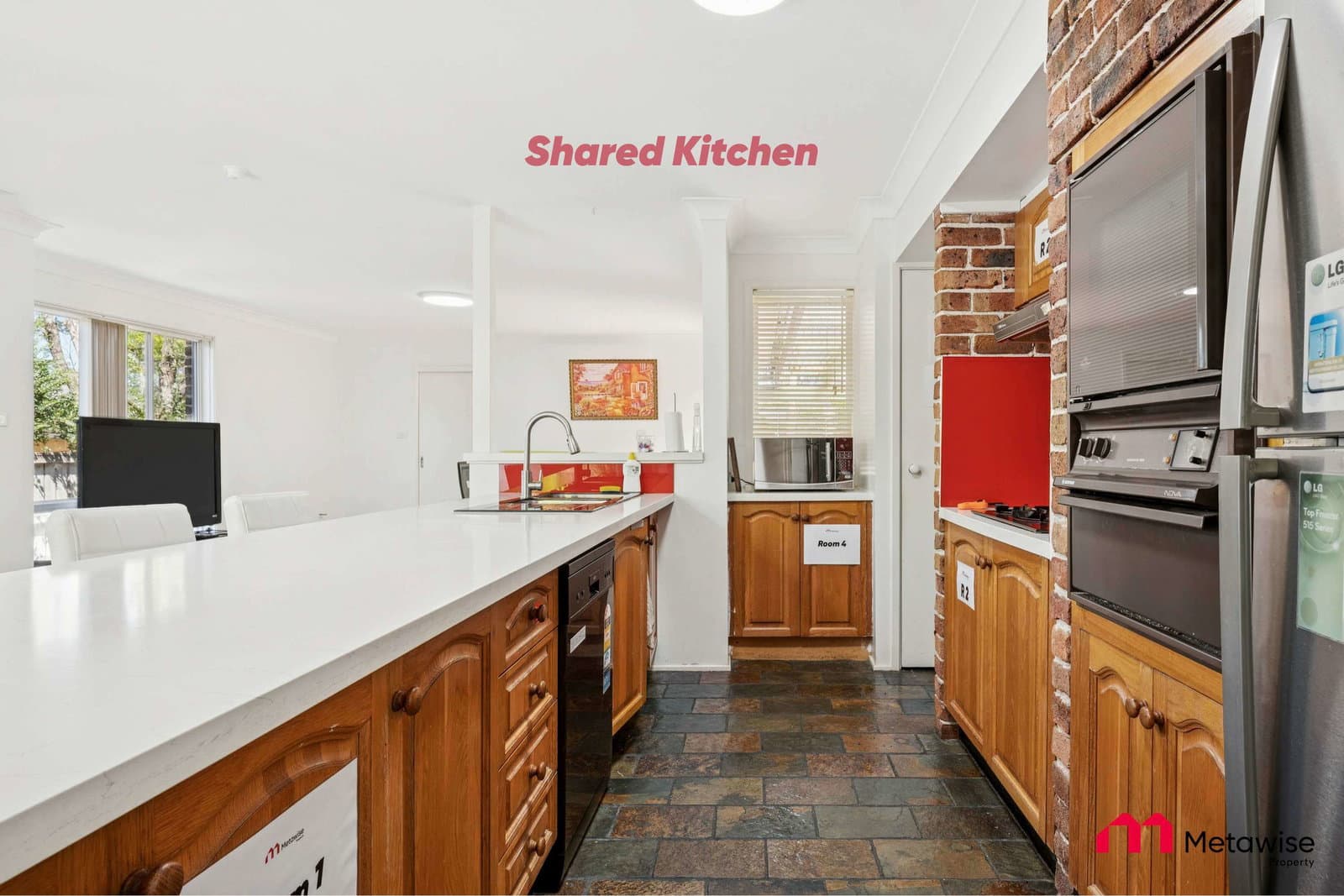 Furnished 1 Bedroom House in Castle Hill