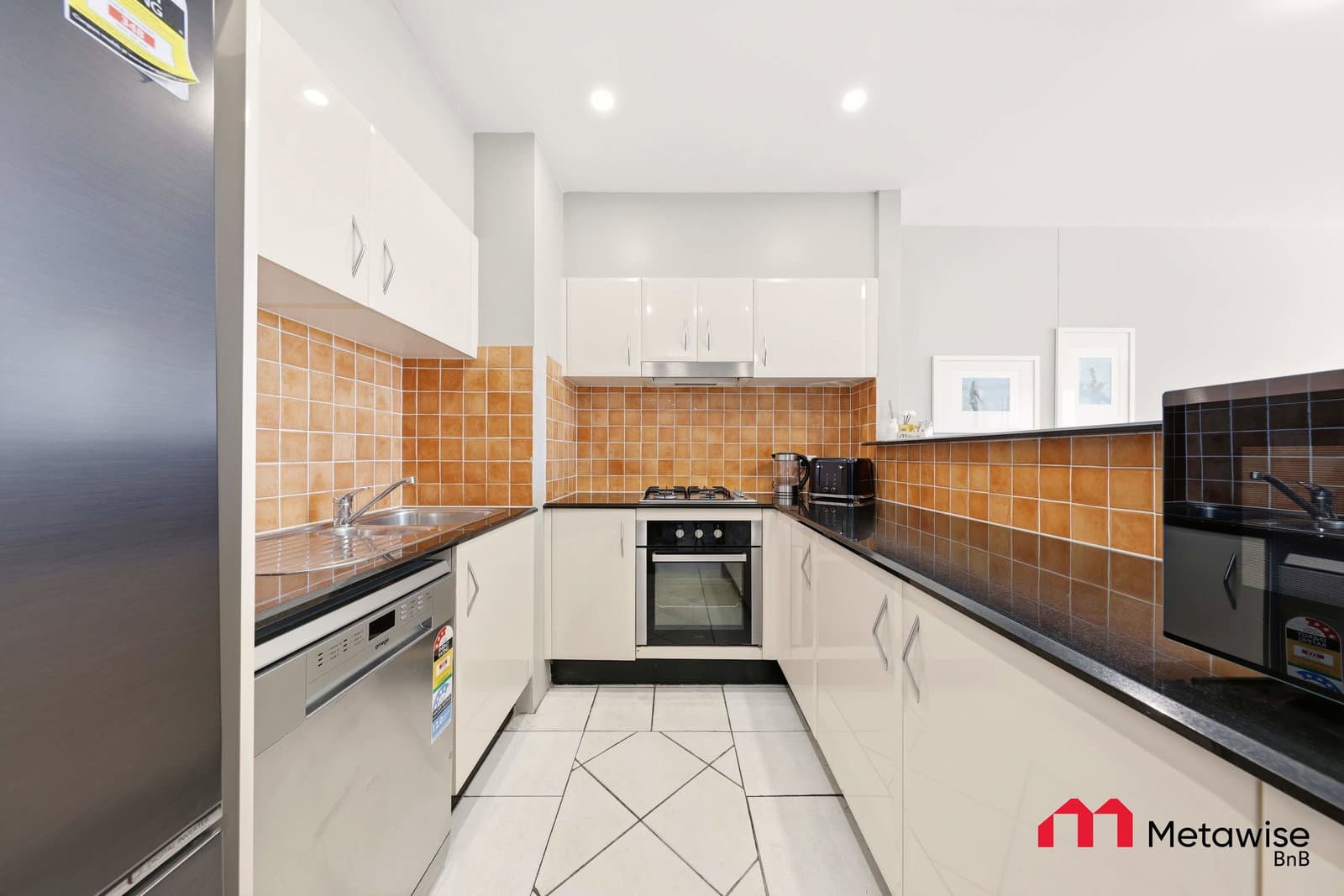 Furnished 2 Bedroom Apartment in Cronulla