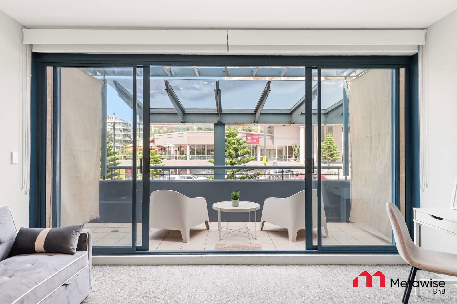 Furnished 1 Bedroom Apartment in Cronulla