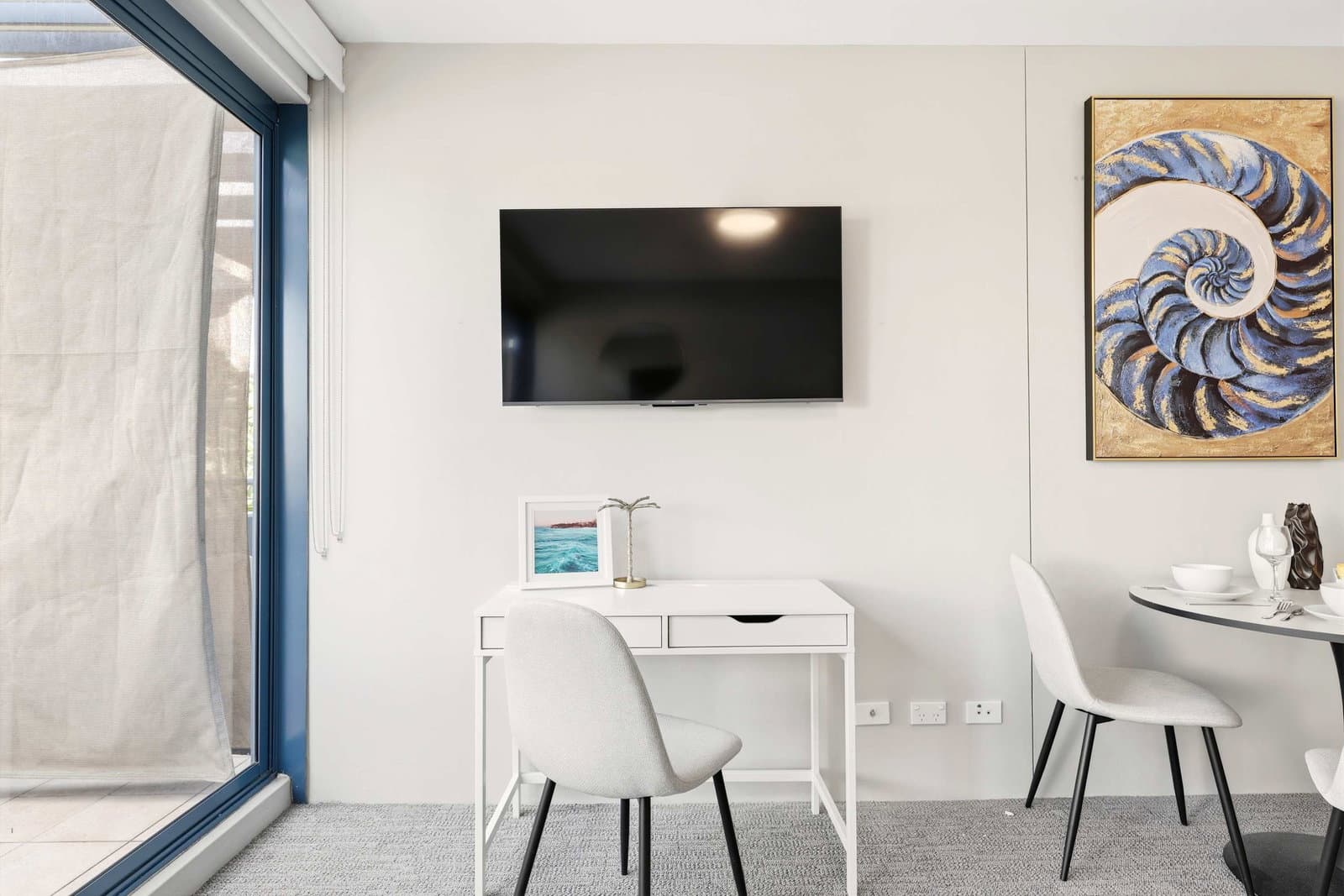 Furnished 1 Bedroom Apartment in Cronulla