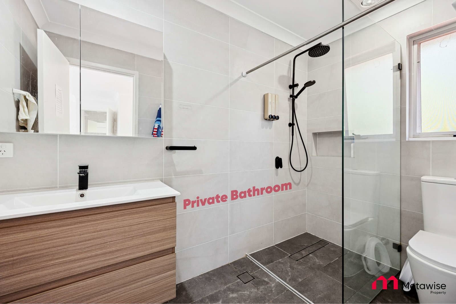 Furnished 1 Bedroom House in Castle Hill