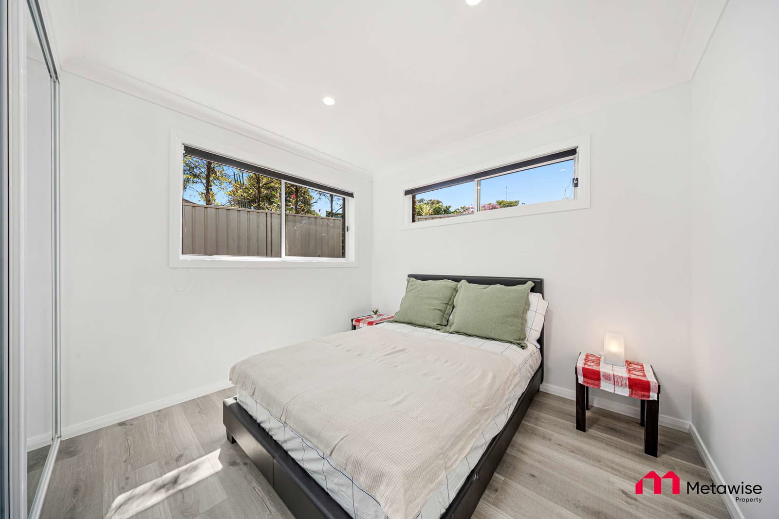 Furnished 2 Bedroom House in Woodbine