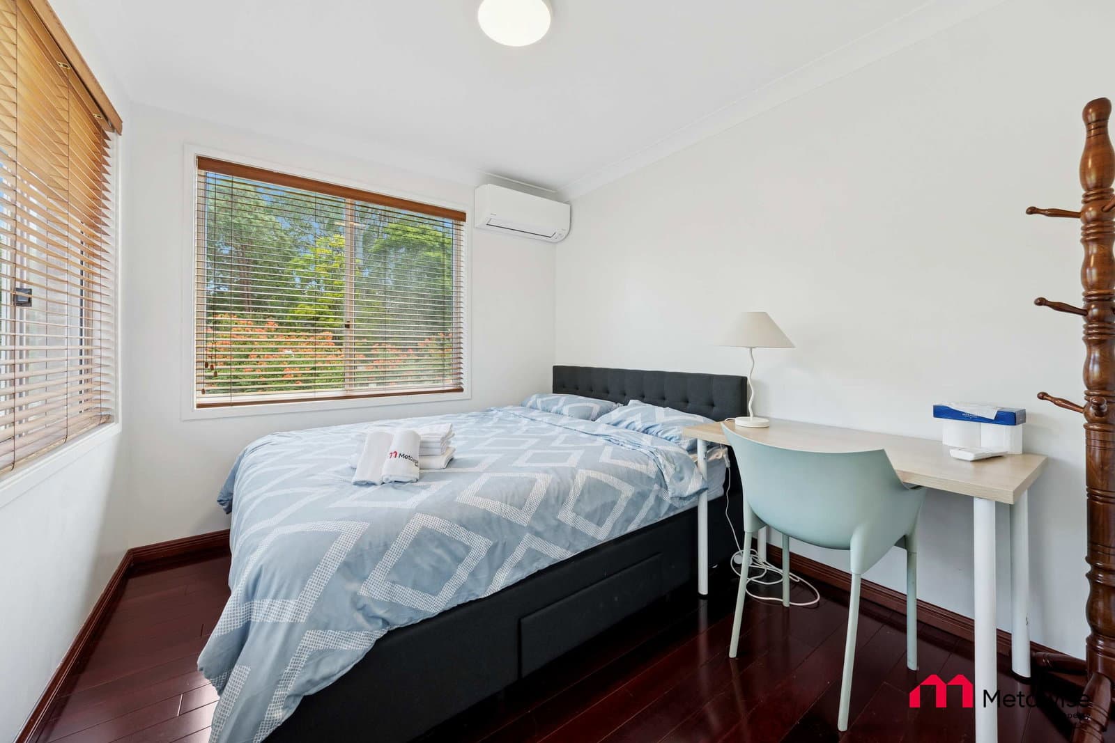 Furnished 1 Bedroom House in Castle Hill