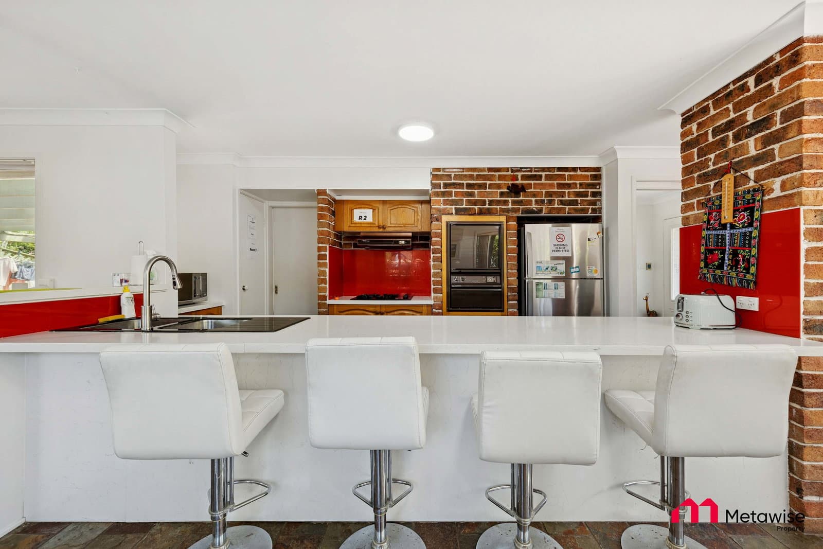 Furnished 1 Bedroom House in Castle Hill