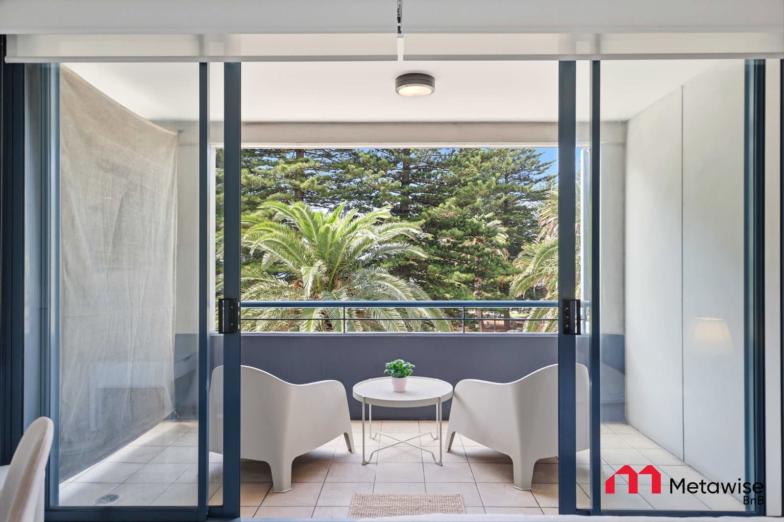 Furnished 1 Bedroom Apartment in Cronulla