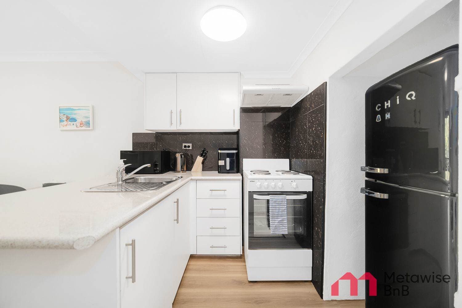 Furnished 1 Bedroom Apartment in Pyrmont