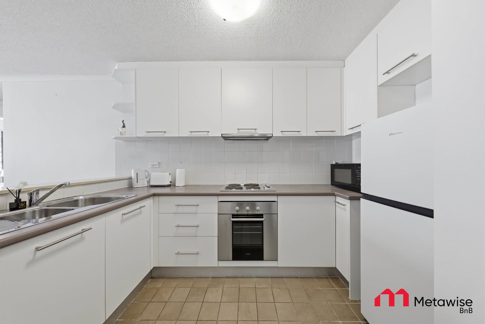 Furnished 2 Bedroom Apartment in Ultimo