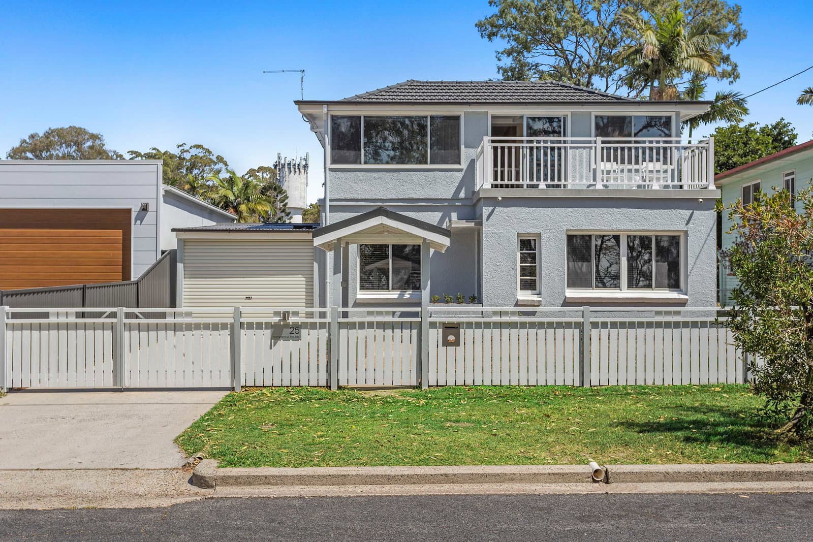 Furnished 3 Bedroom House in Deception Bay