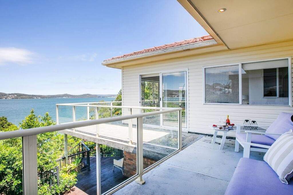 Furnished 2 Bedroom House in Point Clare