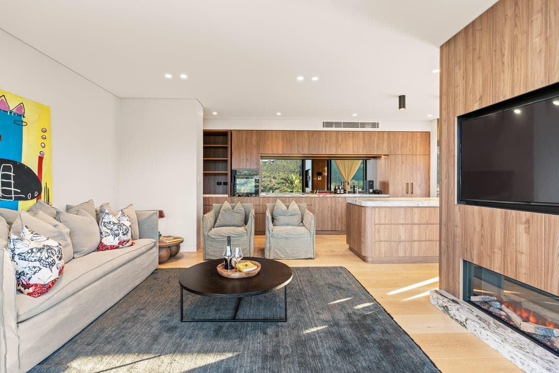 Furnished 4 Bedroom House in Stanwell Park