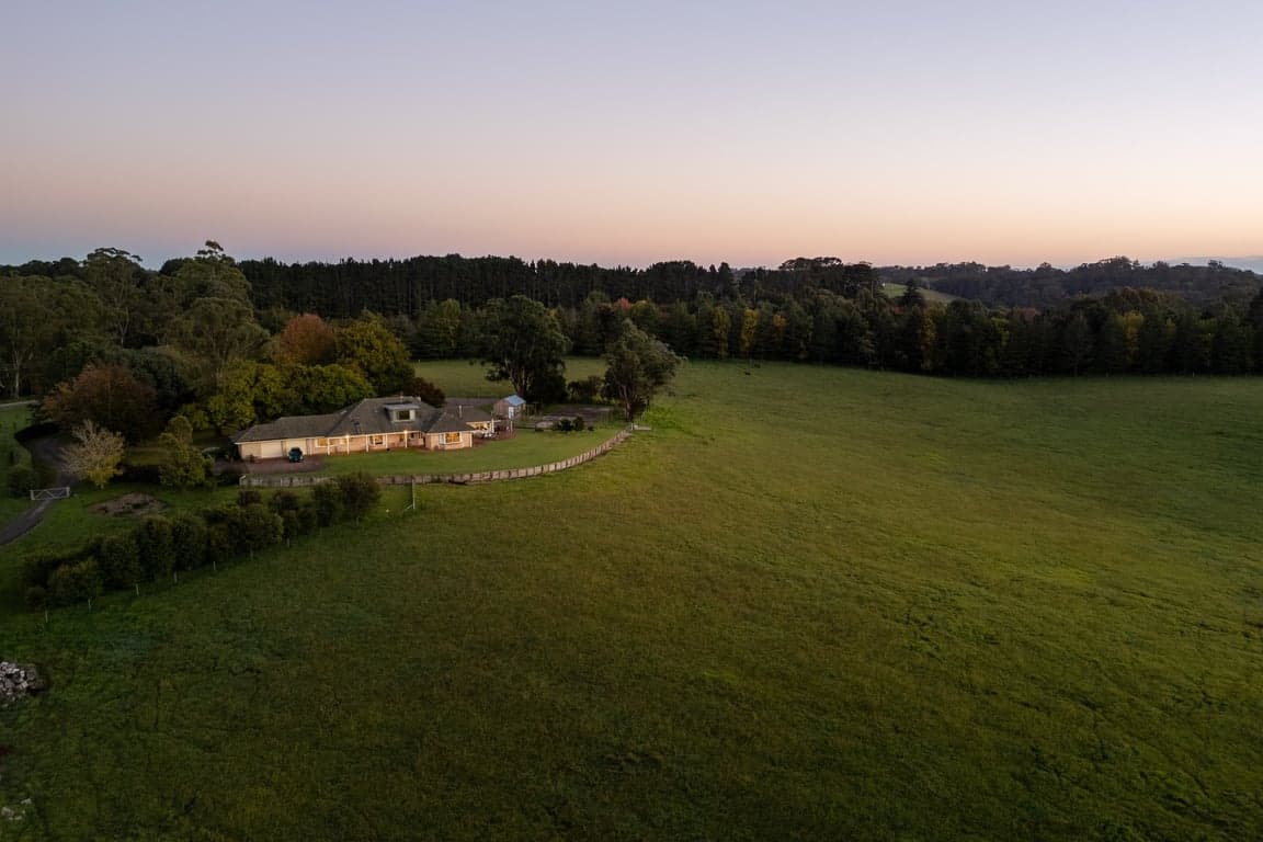 Furnished 4 Bedroom House in Bundanoon