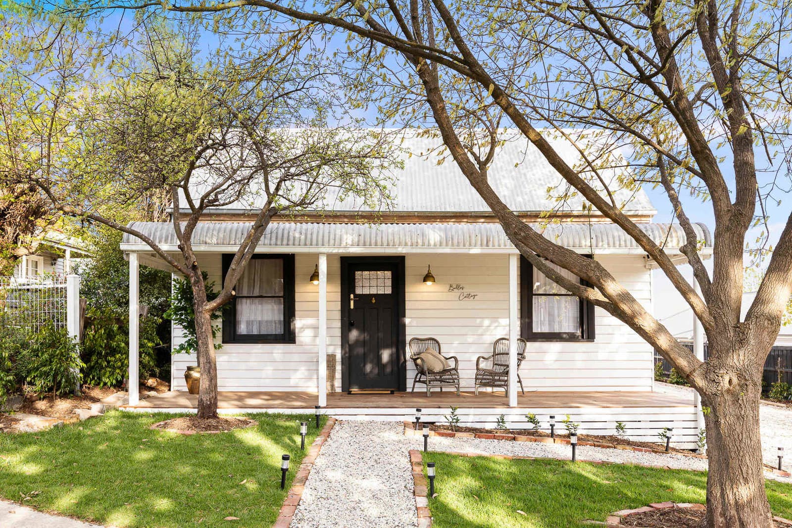 Furnished 6 Bedroom House in Yarra Glen