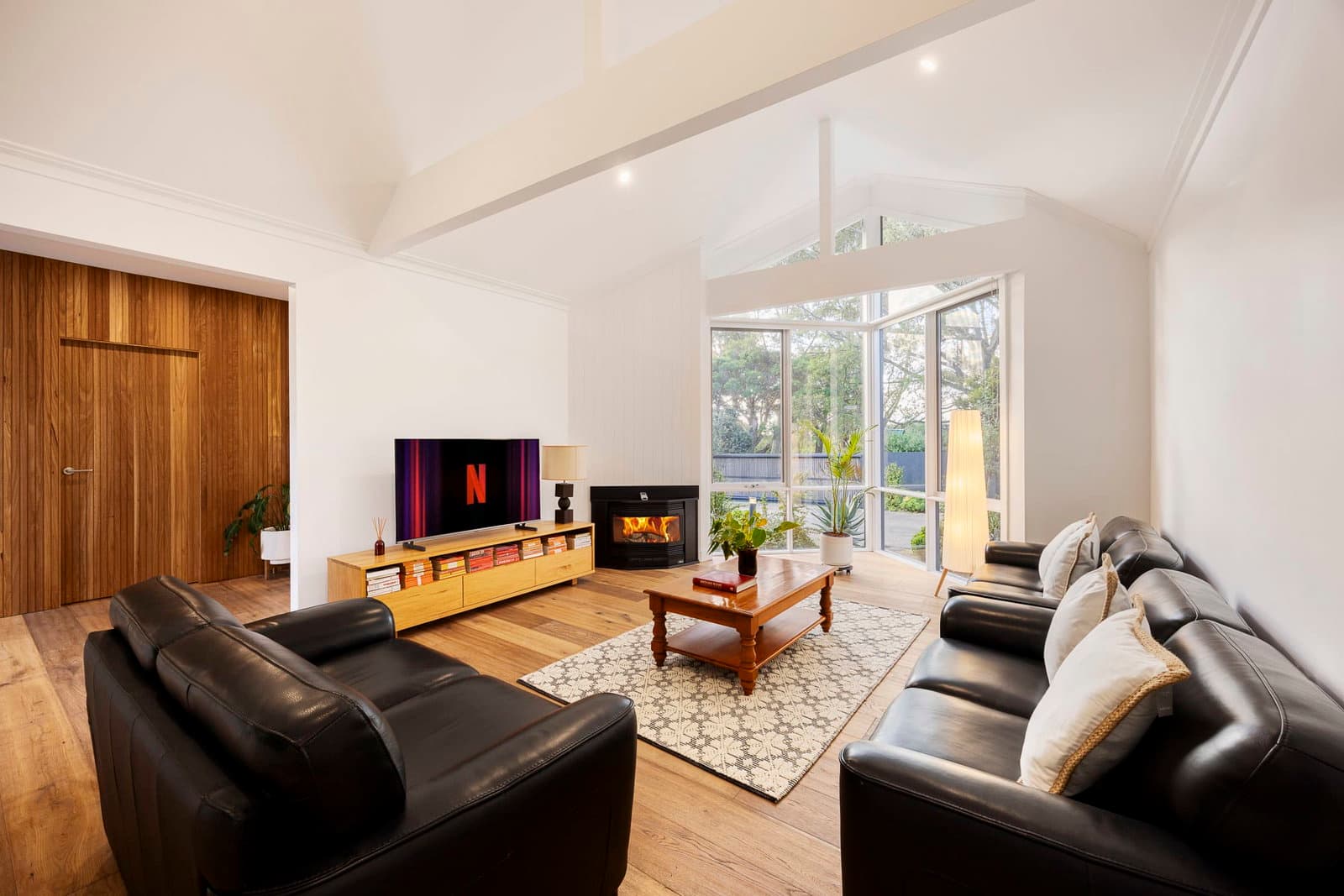 Furnished 5 Bedroom House in Mount Martha