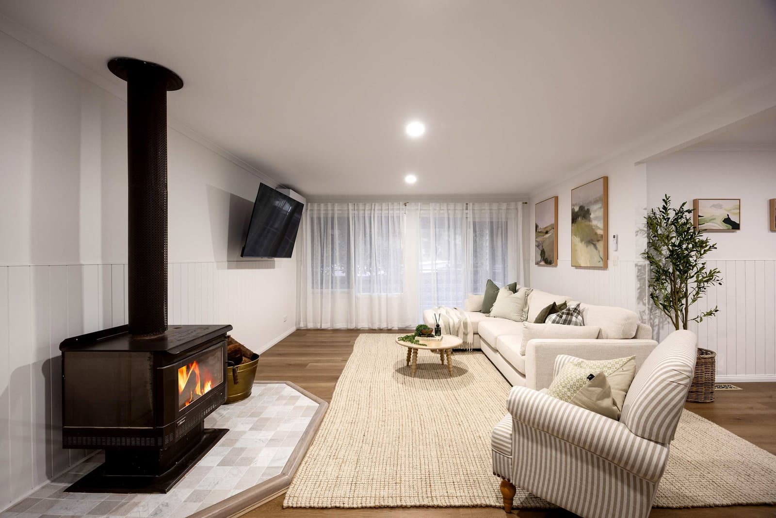 Furnished 6 Bedroom House in Yarra Glen