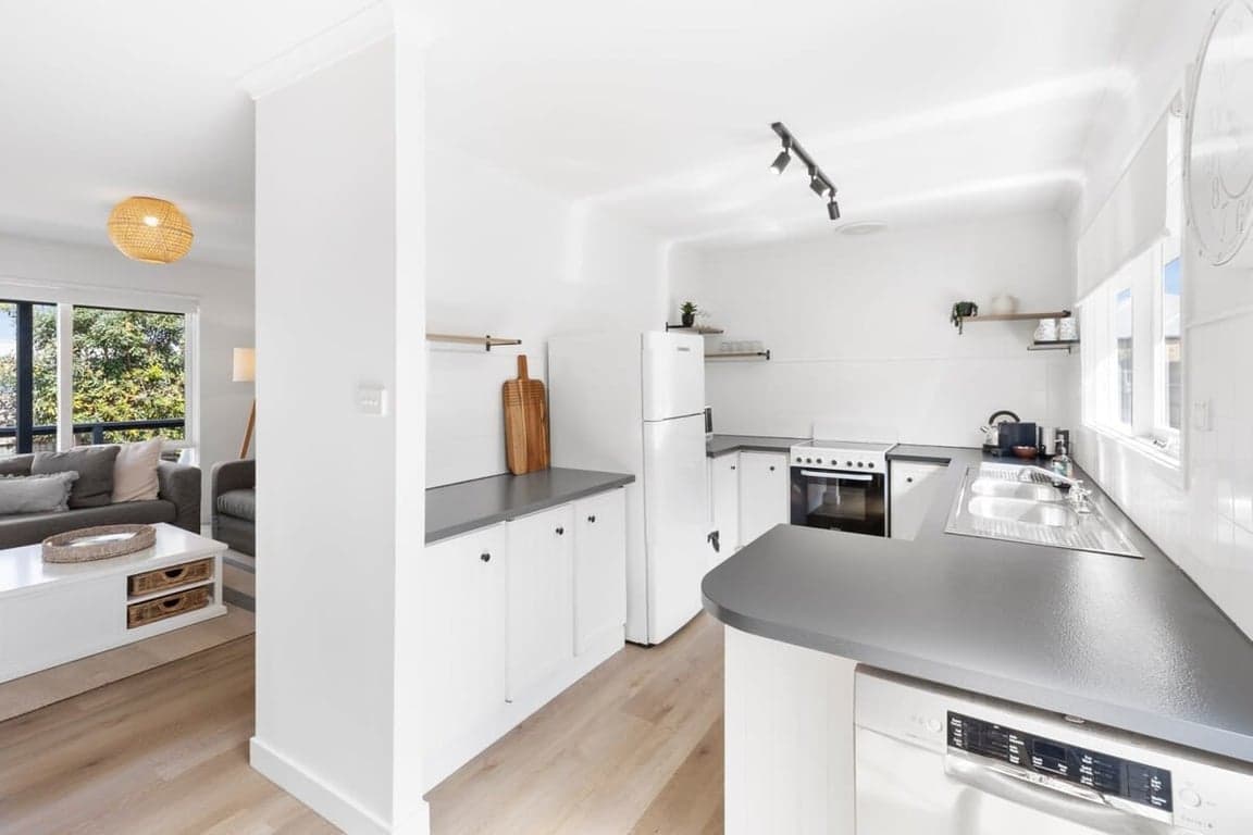 Furnished 3 Bedroom House in Ocean Grove