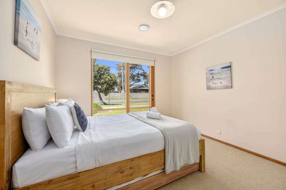 Furnished 3 Bedroom House in Torquay