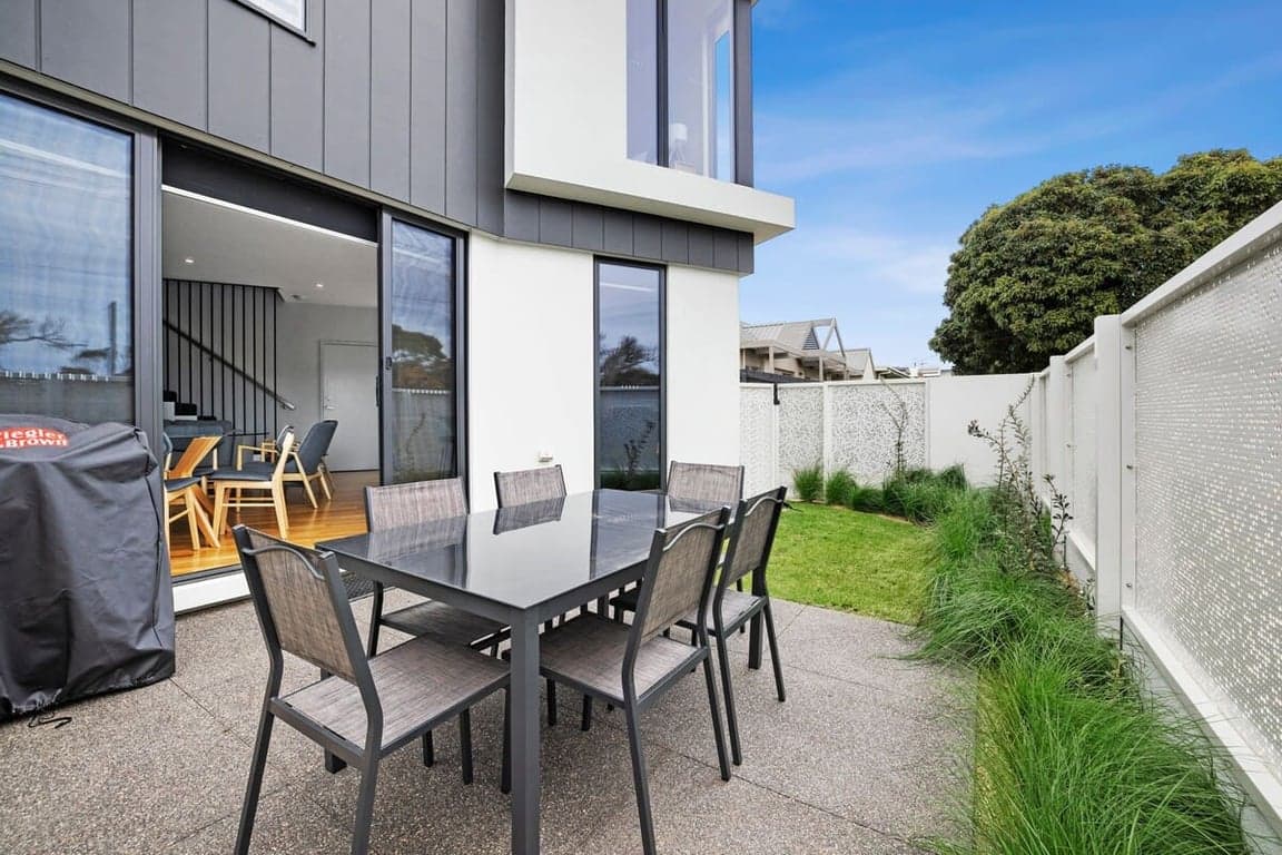 Furnished 3 Bedroom House in Torquay