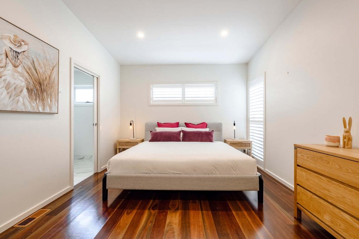 Furnished 6 Bedroom House in Torquay