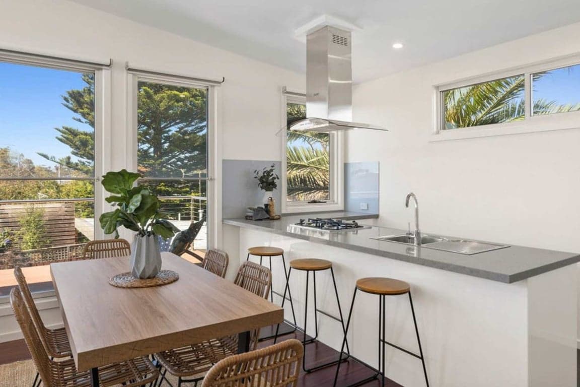 Furnished 6 Bedroom House in Torquay
