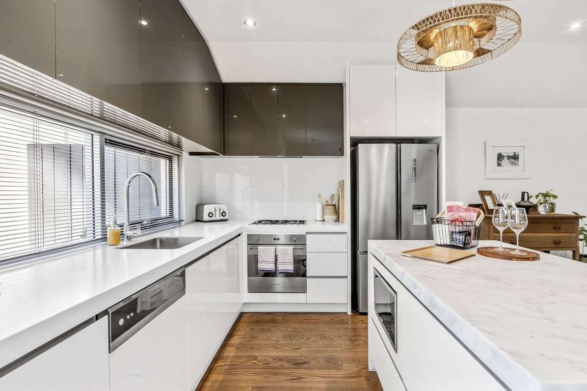 Furnished 1 Bedroom House in Torquay