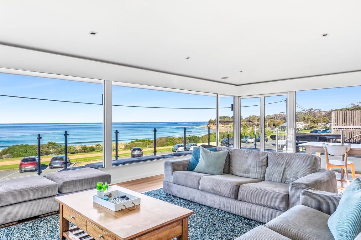 Furnished 4 Bedroom House in Torquay