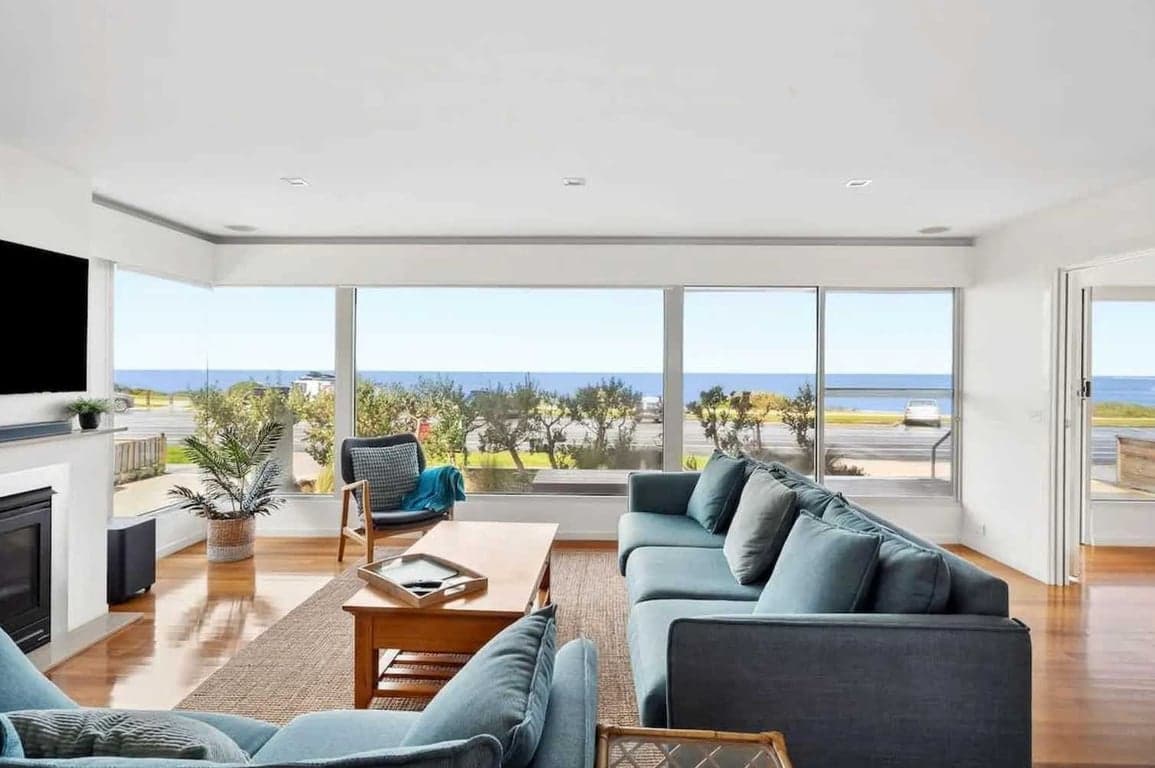 Furnished 4 Bedroom House in Torquay