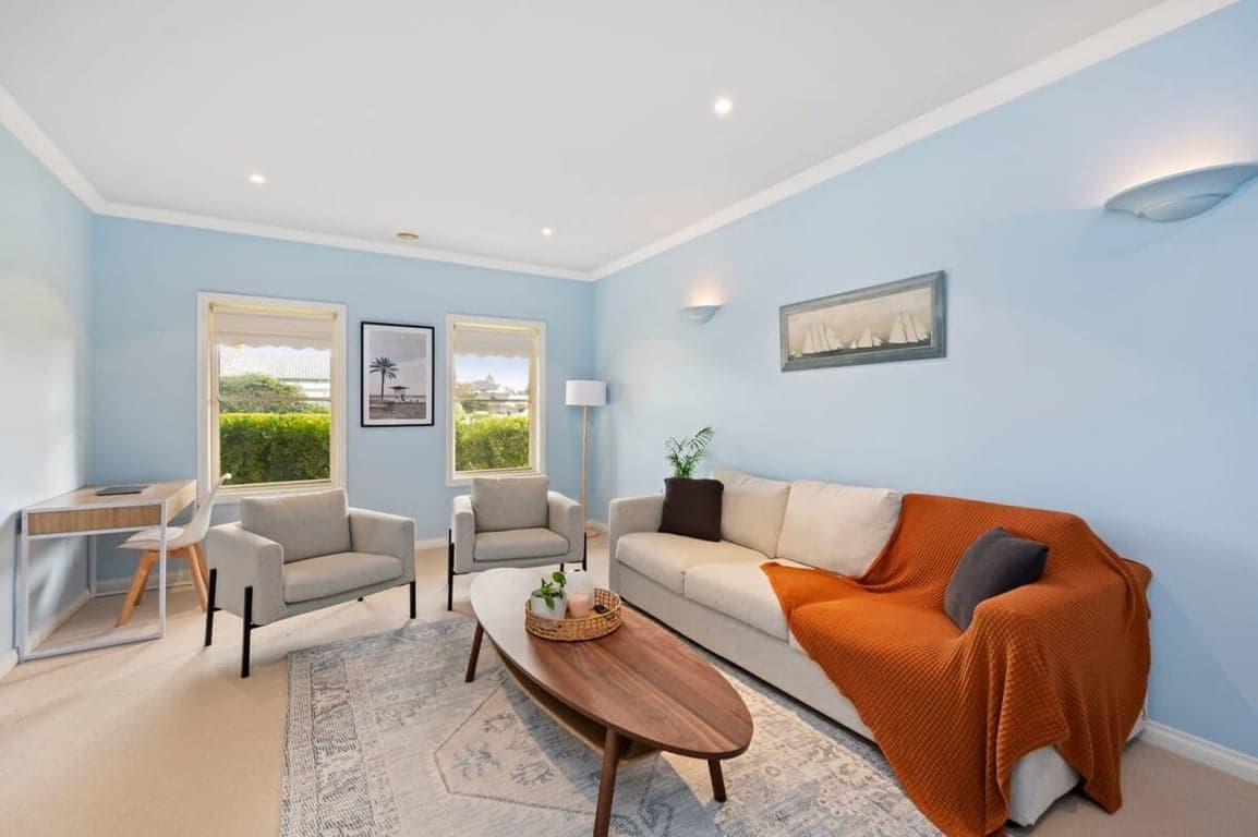 Furnished 4 Bedroom House in Torquay