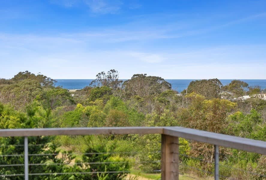 Furnished 4 Bedroom House in Torquay