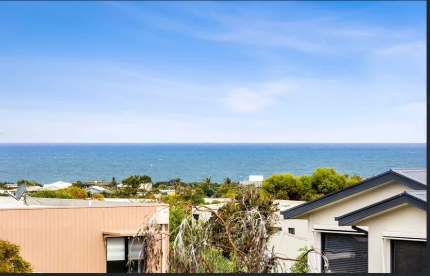 Furnished 3 Bedroom House in Torquay