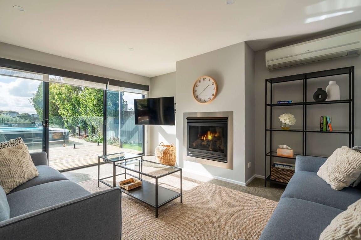 Furnished 4 Bedroom House in Torquay