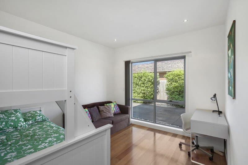 Furnished 3 Bedroom House in St Leonards