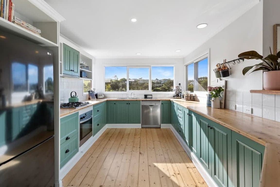 Furnished 5 Bedroom House in Ocean Grove
